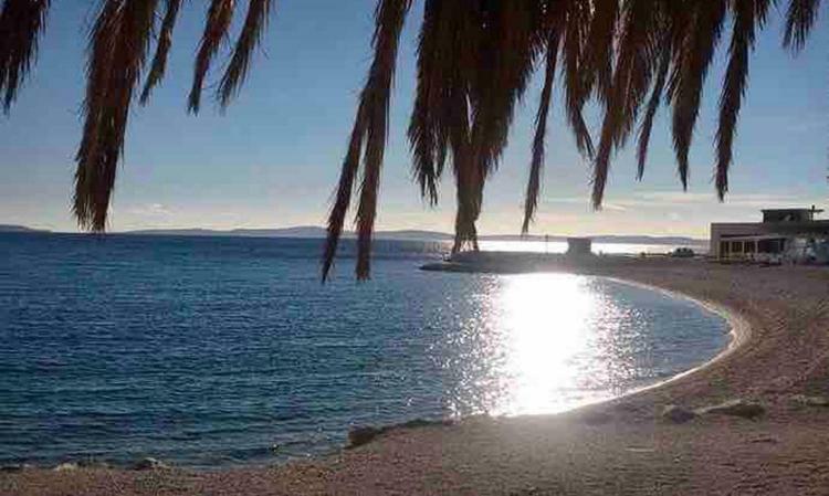 Apartment Sunny Yellow - With Balcony And Parking Place, Split Bagian luar foto
